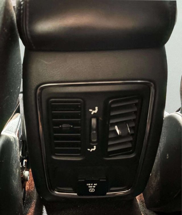 2018 Jeep Grand Cherokee Altitude 4x4 - 23056010 - 22