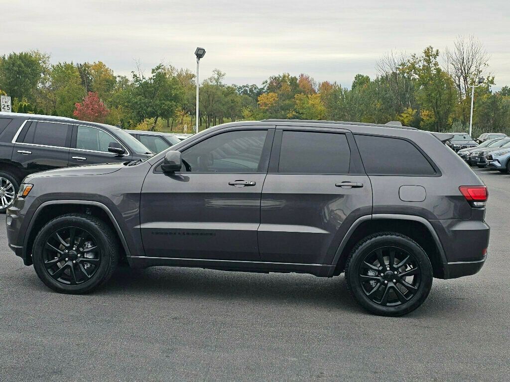2018 Jeep Grand Cherokee Altitude 4x4 - 22937205 - 14
