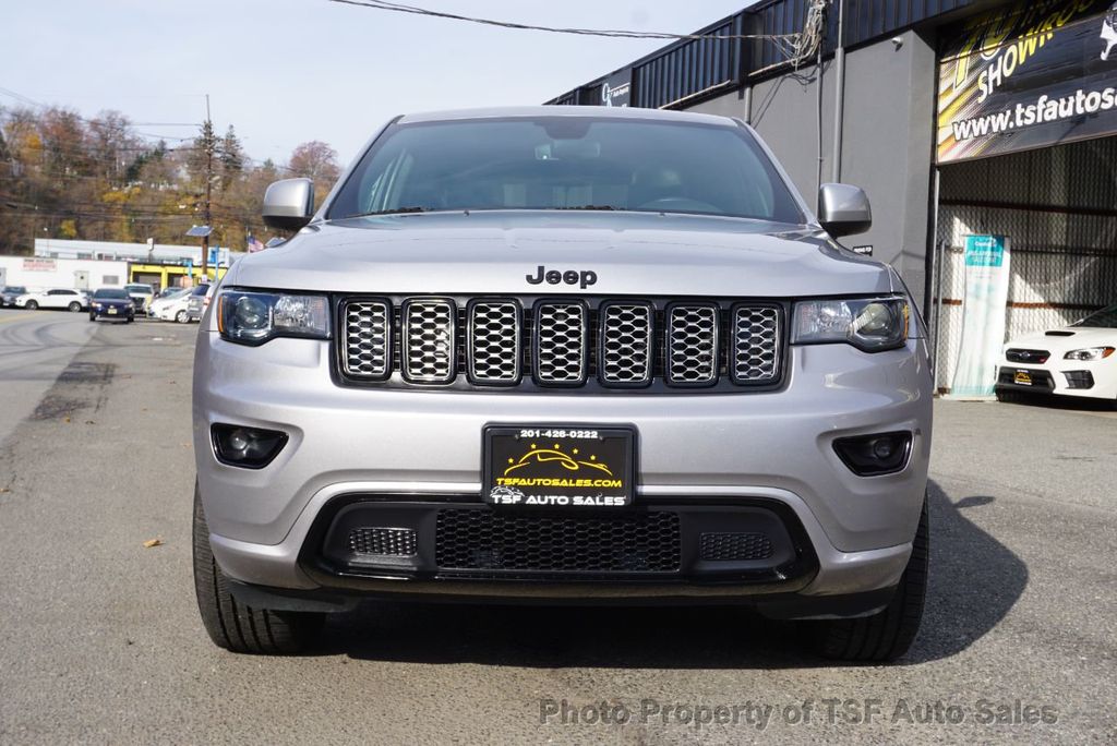 2018 Jeep Grand Cherokee Altitude 4x4 NAVIGATION REAR CAM SUNROOF HOT SEAT TRAILER PKG - 22218722 - 1