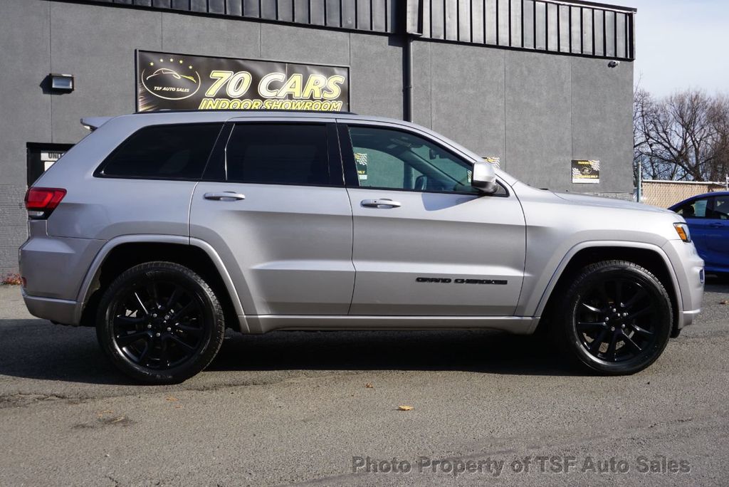 2018 Jeep Grand Cherokee Altitude 4x4 NAVIGATION REAR CAM SUNROOF HOT SEAT TRAILER PKG - 22218722 - 7