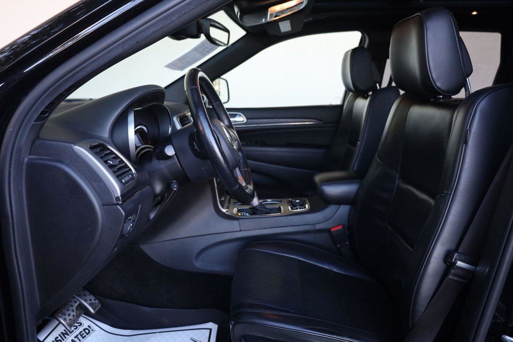 Jeep Grand Cherokee photo 19