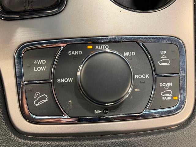 2018 Jeep Grand Cherokee High Altitude 4x4 - 23078917 - 37