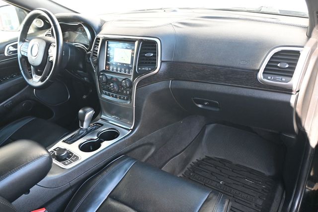 2018 Jeep Grand Cherokee High Altitude II Package 4X4 - 22987119 - 9