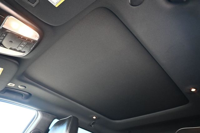 2018 Jeep Grand Cherokee High Altitude II Package 4X4 - 22987119 - 19