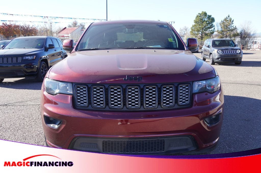 2018 Jeep Grand Cherokee LAREDO - 22737881 - 0