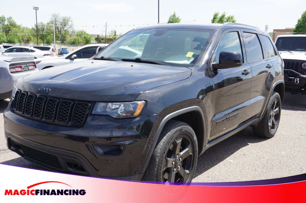 2018 Jeep Grand Cherokee LAREDO - 23015421 - 0