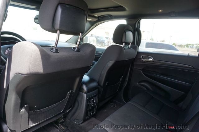 2018 Jeep Grand Cherokee LAREDO - 23015421 - 6