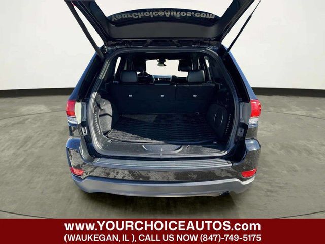 2018 Jeep Grand Cherokee Laredo 4x2 4dr SUV - 22979992 - 14