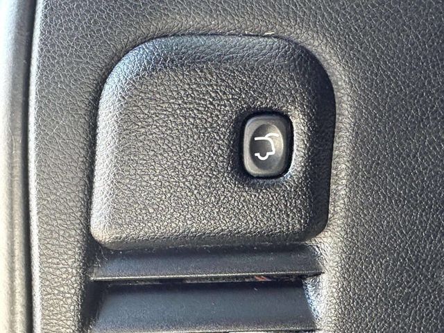 2018 Jeep Grand Cherokee Laredo 4x2 4dr SUV - 22979992 - 15