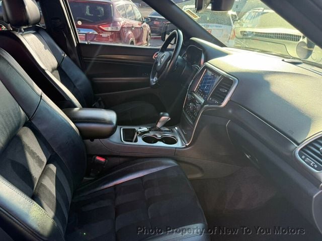 2018 Jeep Grand Cherokee Laredo 4x4 - 22981650 - 7