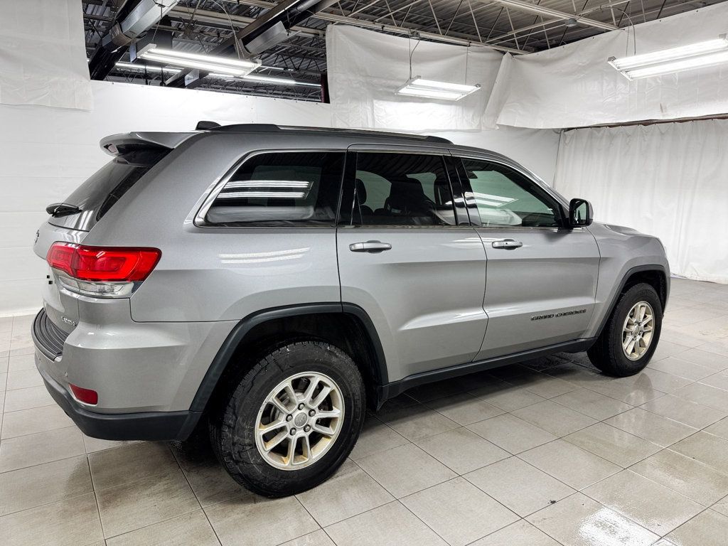 2018 Jeep Grand Cherokee Laredo 4x4 - 22984708 - 4
