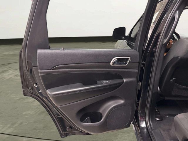 2018 Jeep Grand Cherokee Laredo E 4x2 - 23052880 - 14