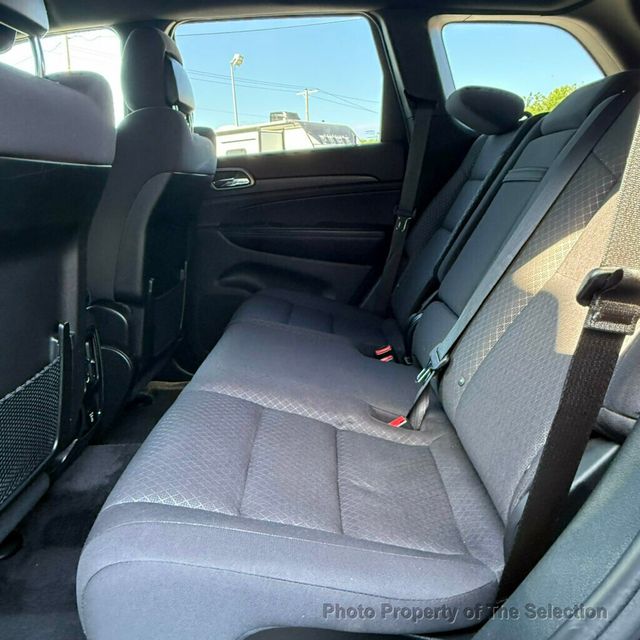 2018 Jeep Grand Cherokee LAREDO E 4X4 W/UPLAND PACKAGE & NAVIGATION PACKAGE - 23021594 - 37