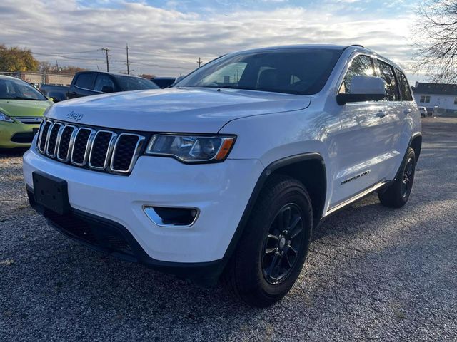 2018 Jeep Grand Cherokee Laredo Sport Utility 4D - 22680008 - 0