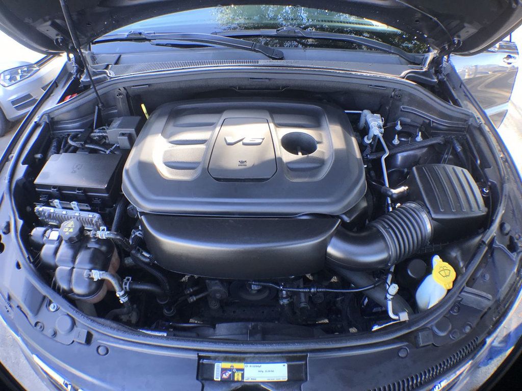 Jeep Grand Cherokee photo 11