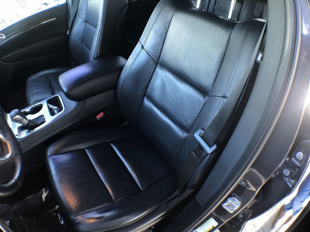 Jeep Grand Cherokee photo 14