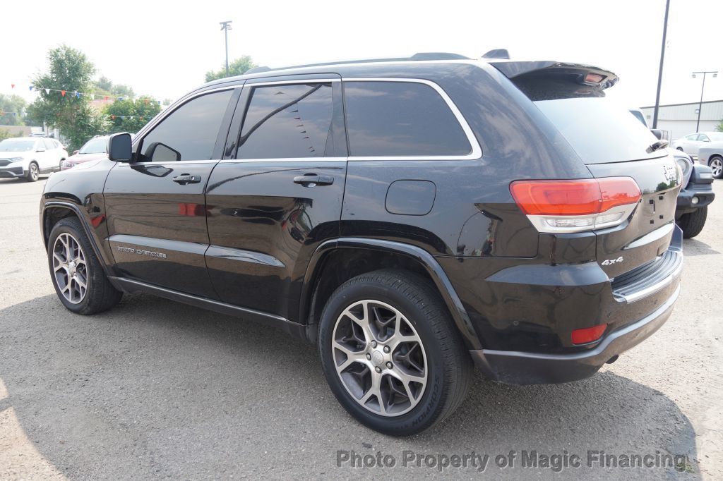 2018 Jeep Grand Cherokee Limited 4x4 - 23060873 - 3
