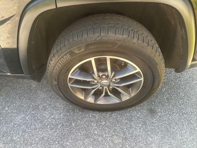 2018 Jeep Grand Cherokee Limited 4x4 - 23016074 - 17
