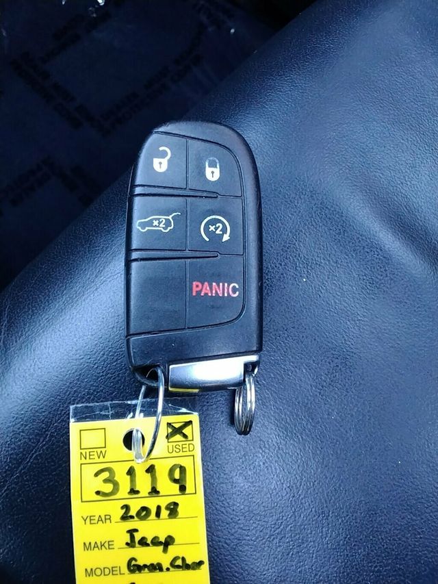 2018 Jeep Grand Cherokee Limited 4x4 - 22941484 - 29