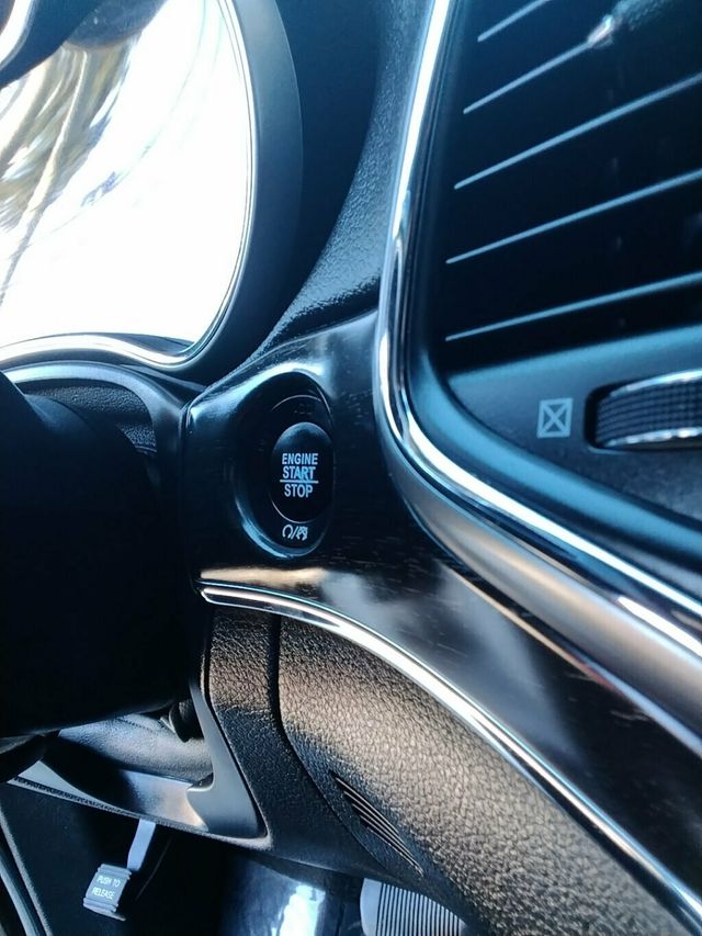 2018 Jeep Grand Cherokee Limited 4x4 - 22941484 - 31