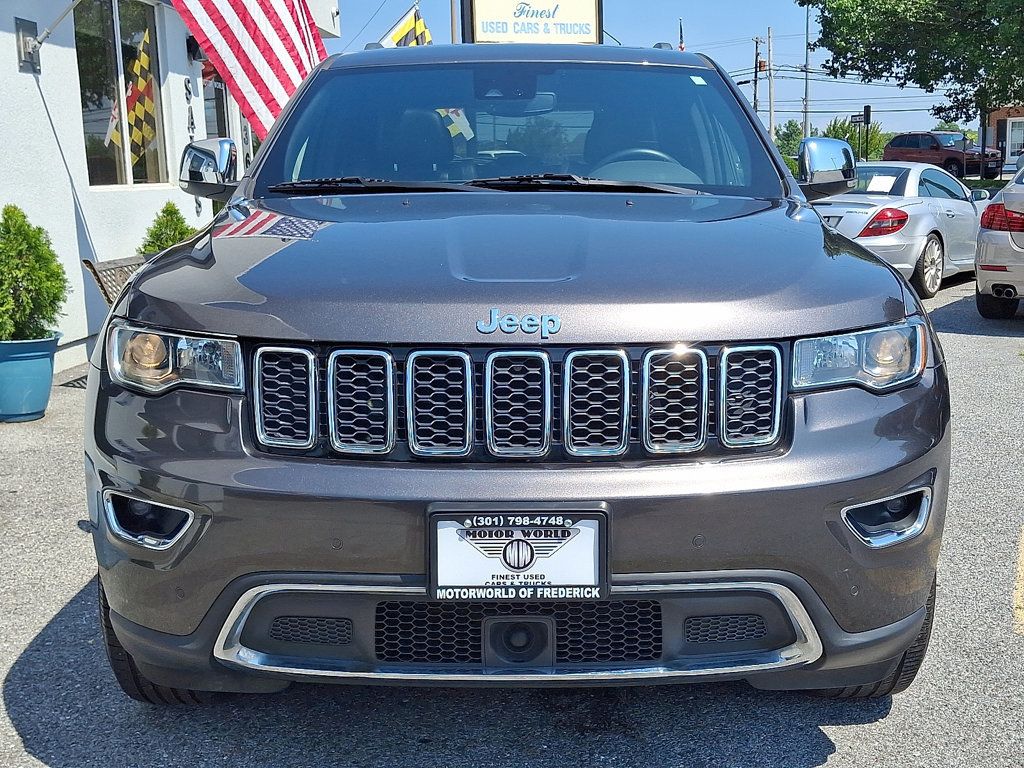 2018 Jeep Grand Cherokee Limited photo 2