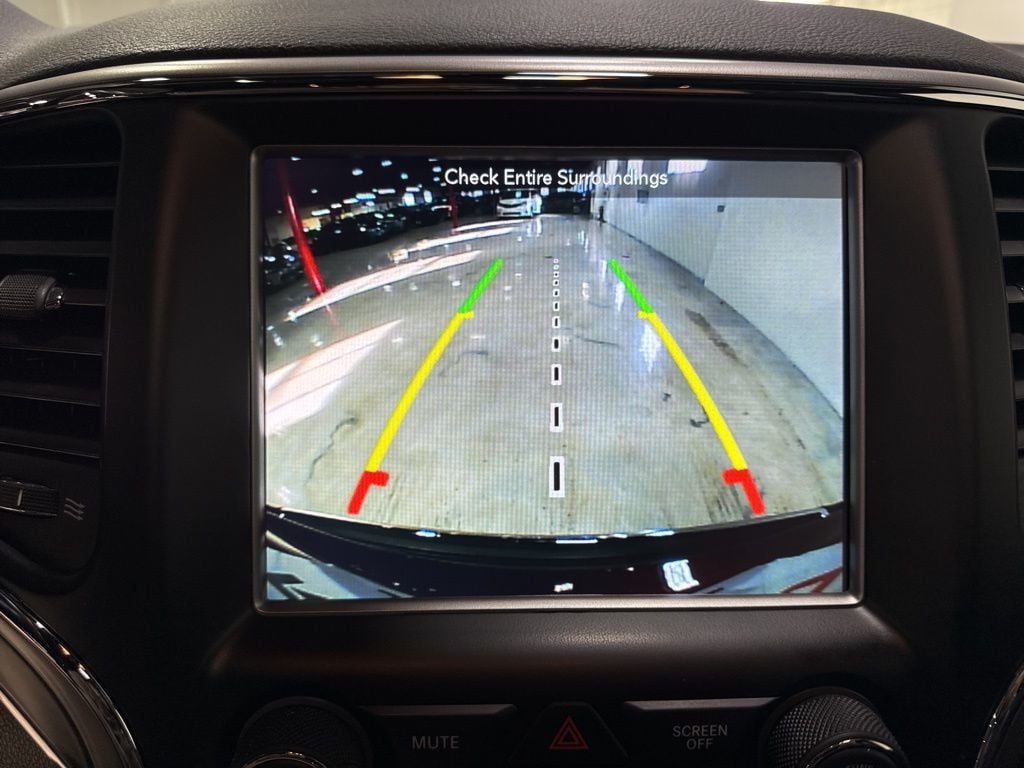 2018 Jeep Grand Cherokee Limited 4x4 - 22973371 - 32