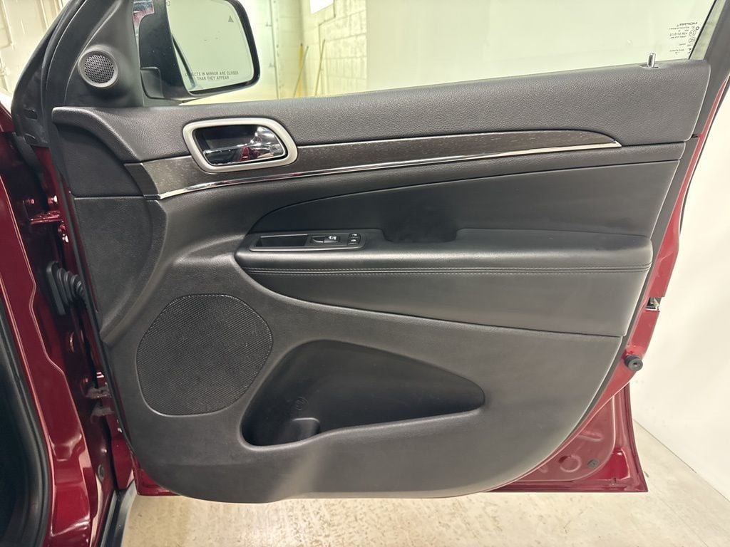 2018 Jeep Grand Cherokee Limited 4x4 - 22973371 - 64