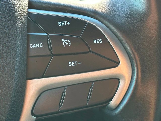2018 Jeep Grand Cherokee Limited 4x4 - 22936466 - 35