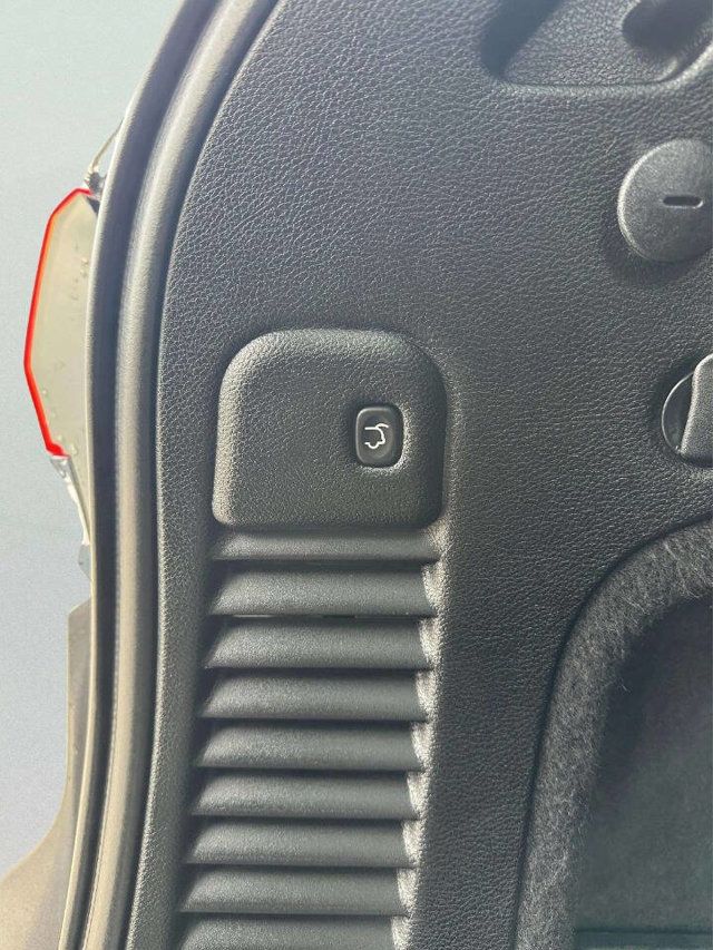 2018 Jeep Grand Cherokee Limited 4x4 - 22960125 - 11