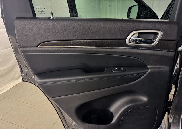 2018 Jeep Grand Cherokee Limited 4x4 - 22985635 - 15