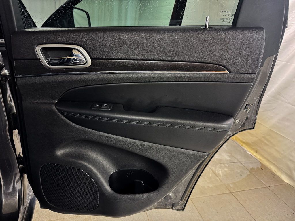 2018 Jeep Grand Cherokee Limited 4x4 - 22985635 - 16