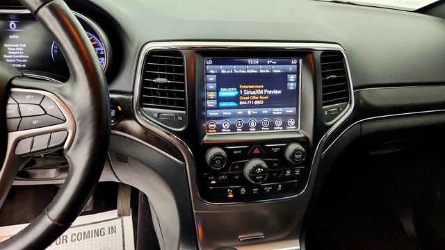 2018 Jeep Grand Cherokee Limited 4x4 w/ Power Sunroof & Uconnect 4C Nav - 23029878 - 17