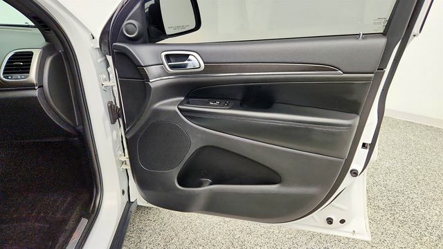 2018 Jeep Grand Cherokee Limited 4x4 w/ Power Sunroof & Uconnect 4C Nav - 23029878 - 26