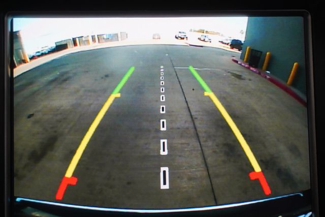 2018 Jeep Grand Cherokee Overland 4x2 - 22946723 - 19