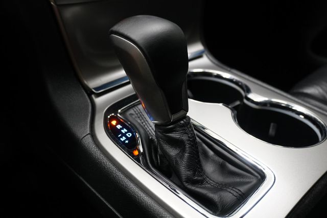 2018 Jeep Grand Cherokee Overland 4x2 - 22946723 - 21