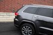 2018 Jeep Grand Cherokee Overland 4x4 - 22955285 - 12