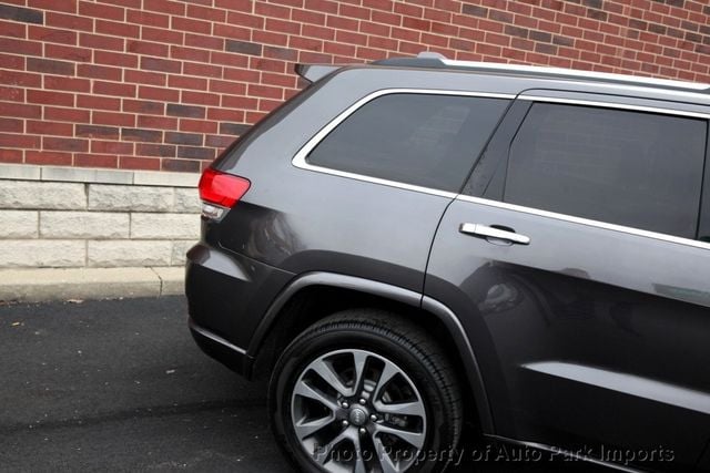 2018 Jeep Grand Cherokee Overland 4x4 - 22955285 - 12
