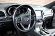 2018 Jeep Grand Cherokee Overland 4x4 - 22955285 - 23