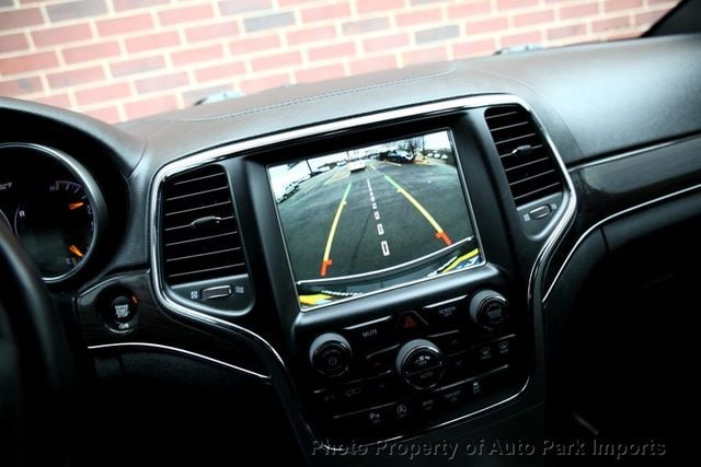 2018 Jeep Grand Cherokee Overland 4x4 - 22955285 - 36
