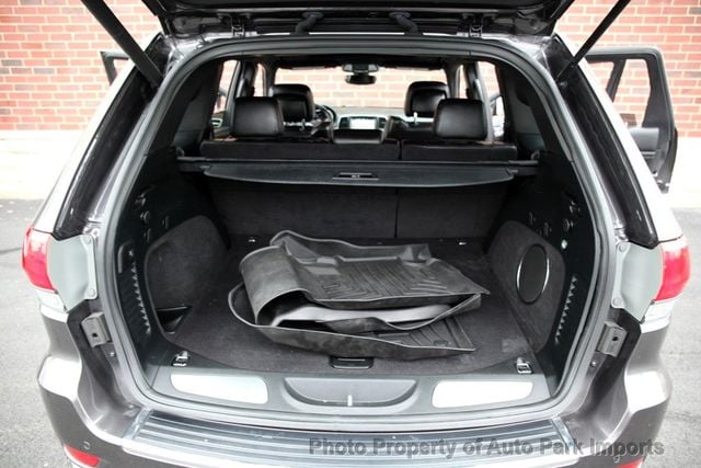 2018 Jeep Grand Cherokee Overland 4x4 - 22955285 - 42