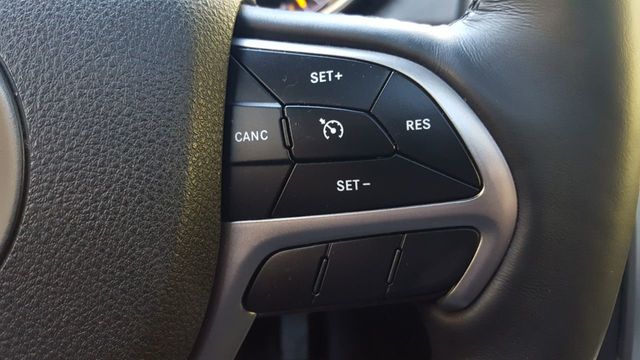 2018 Jeep Grand Cherokee Overland 4x4 - 18455296 - 19