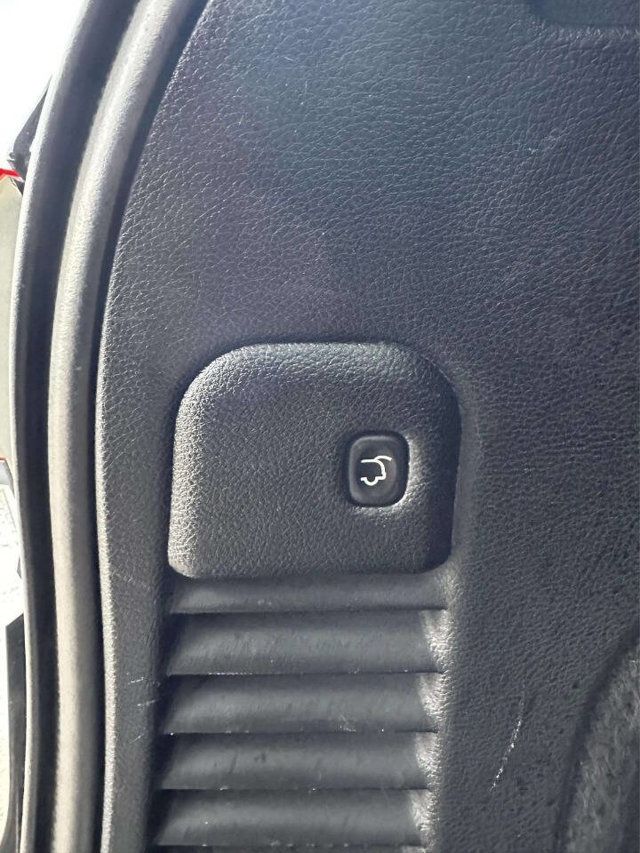 2018 Jeep Grand Cherokee Overland 4x4 - 22958693 - 12