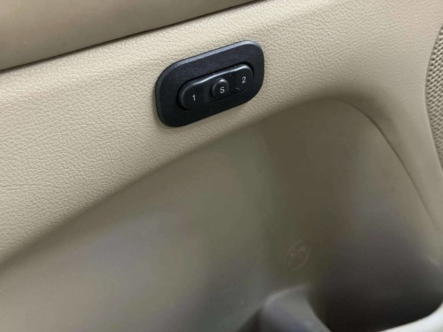 2018 Jeep Grand Cherokee Overland 4x4 - 22993953 - 13