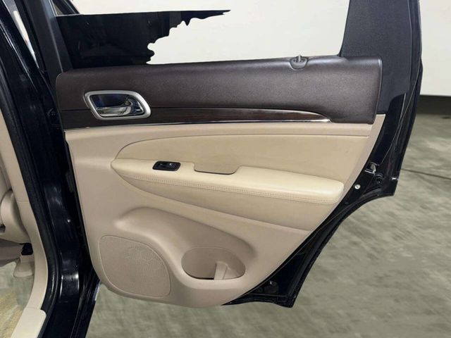 2018 Jeep Grand Cherokee Overland 4x4 - 22993953 - 20