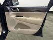 2018 Jeep Grand Cherokee Overland 4x4 - 22993953 - 25