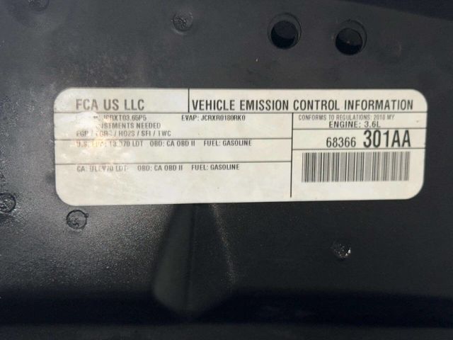 2018 Jeep Grand Cherokee Overland 4x4 - 22993953 - 30