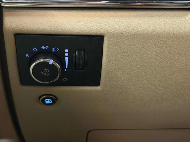 2018 Jeep Grand Cherokee Overland 4x4 - 22993953 - 35