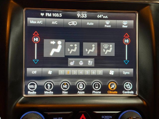 2018 Jeep Grand Cherokee Overland 4x4 - 22993953 - 44