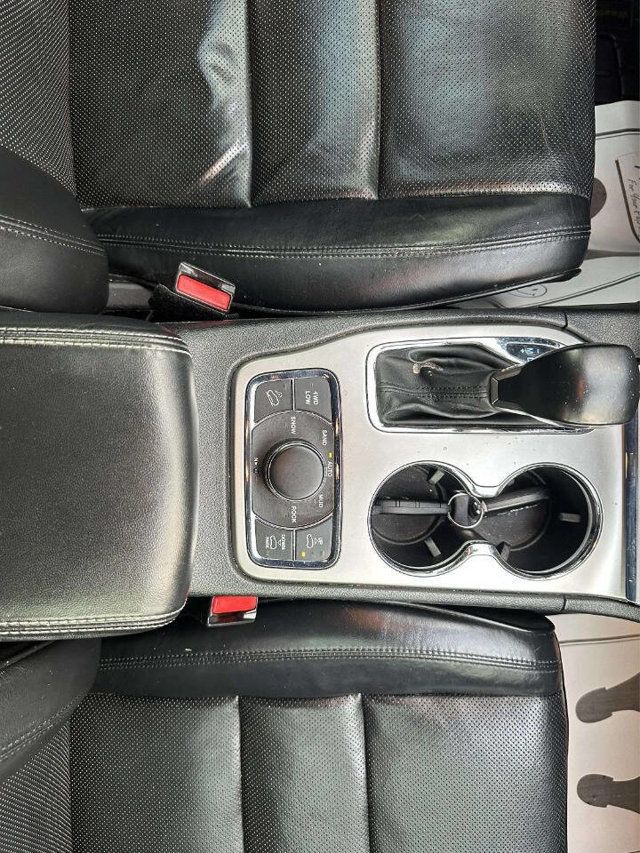 2018 Jeep Grand Cherokee Overland 4x4 - 23057768 - 24