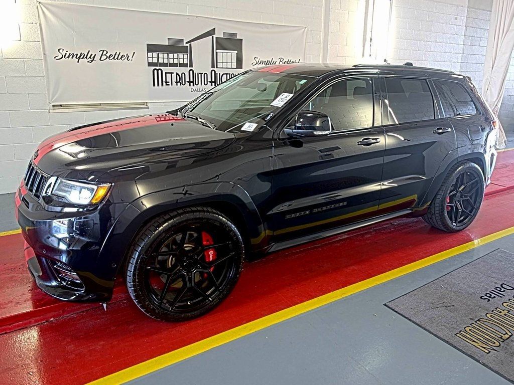 2018 Jeep Grand Cherokee SRT 4x4 - 22760865 - 0